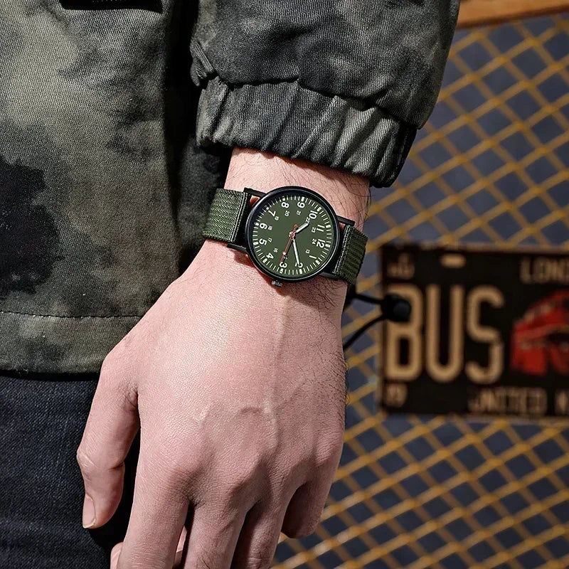 Luminous Men Sport Shock Resistant Wristwatches Green Watch Men Simple Nylon Band Male Quartz Wrist Watches Relógio Masculino